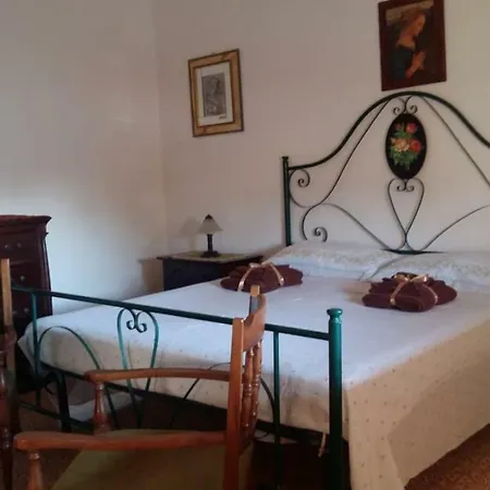 Casa Luce Nyaraló Alliste